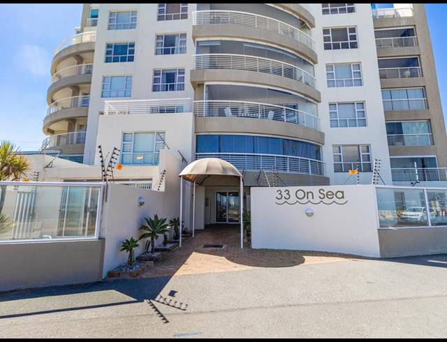 3 BEDROOM APARTMENT FOR SALE IN STRAND CENTRAL